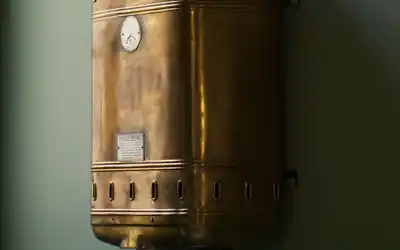 Water heater expansion tank installation